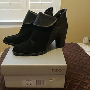 "NEW"FLEXX Ankle Boot